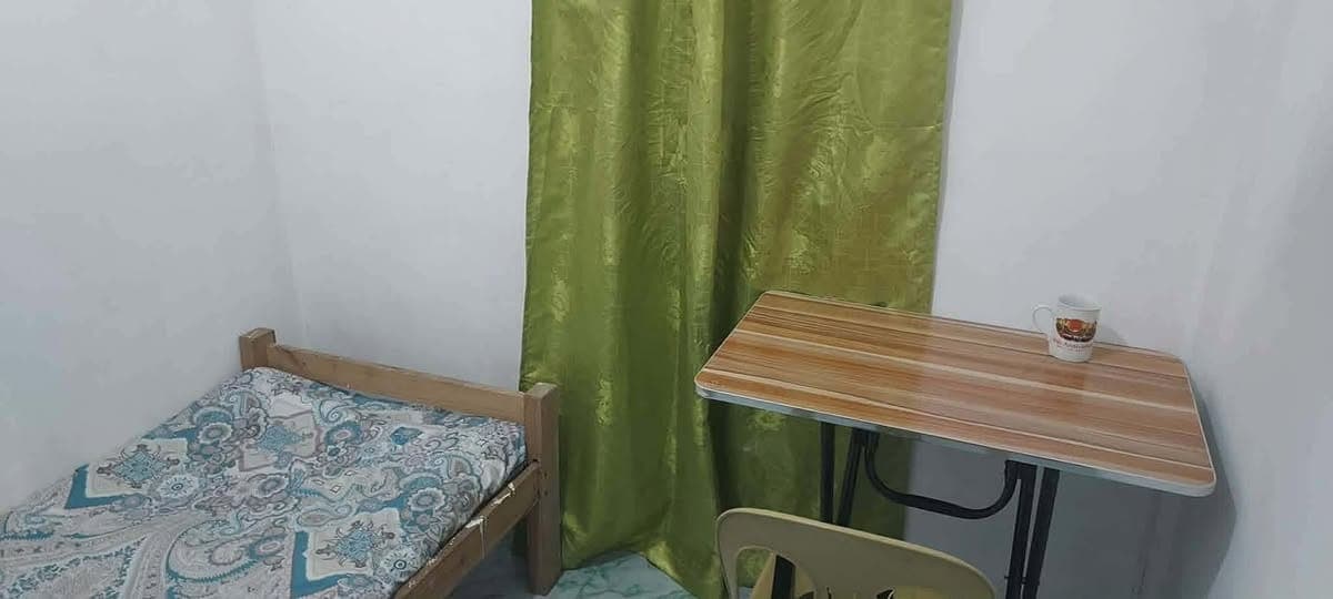 ROOM FOR RENT - photo 1