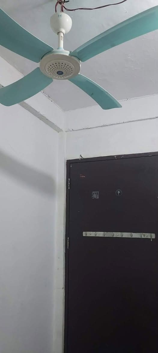 ROOM FOR RENT - photo 3