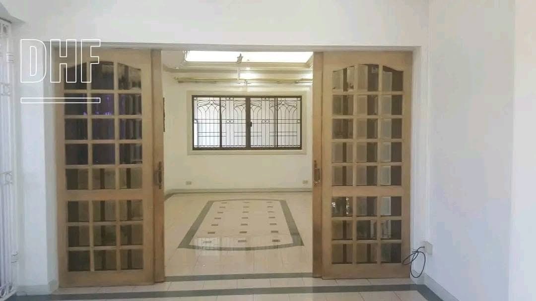 🏡CENTRAL BANGKAL HOUSE FOR RENT ‼️ 3bedrooms / Can park 3 Cars 🤩 - photo 1
