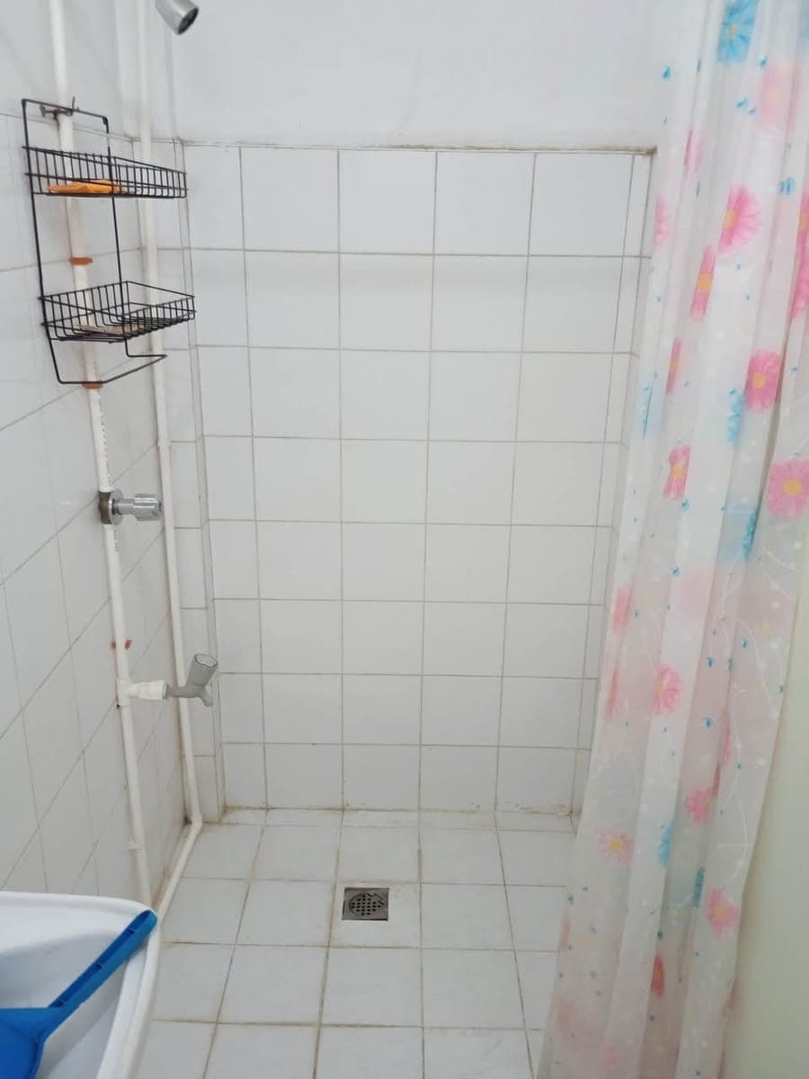 🏠 ROOM FOR RENT – ELEANOR STUDIOS (ROOM 106) 🏠 - photo 1