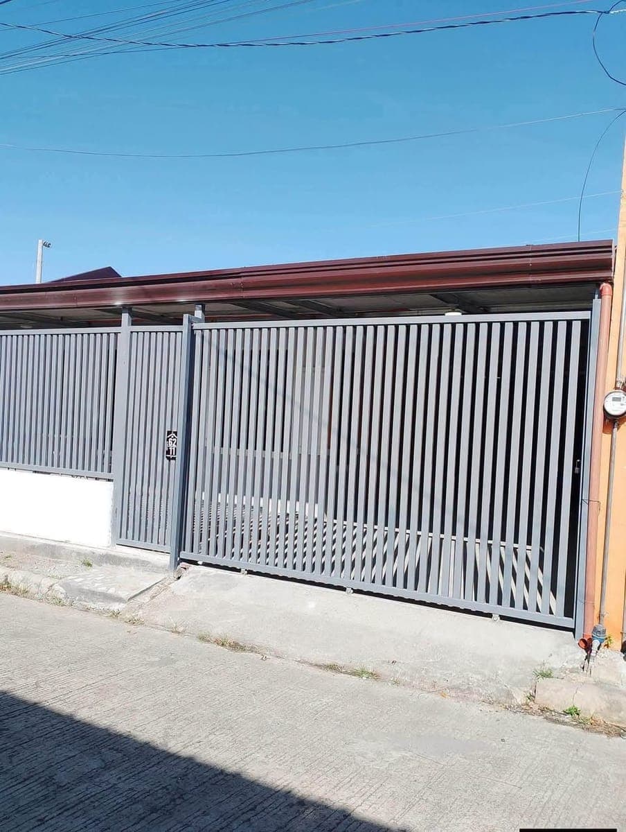 FOR RENT - photo 1
