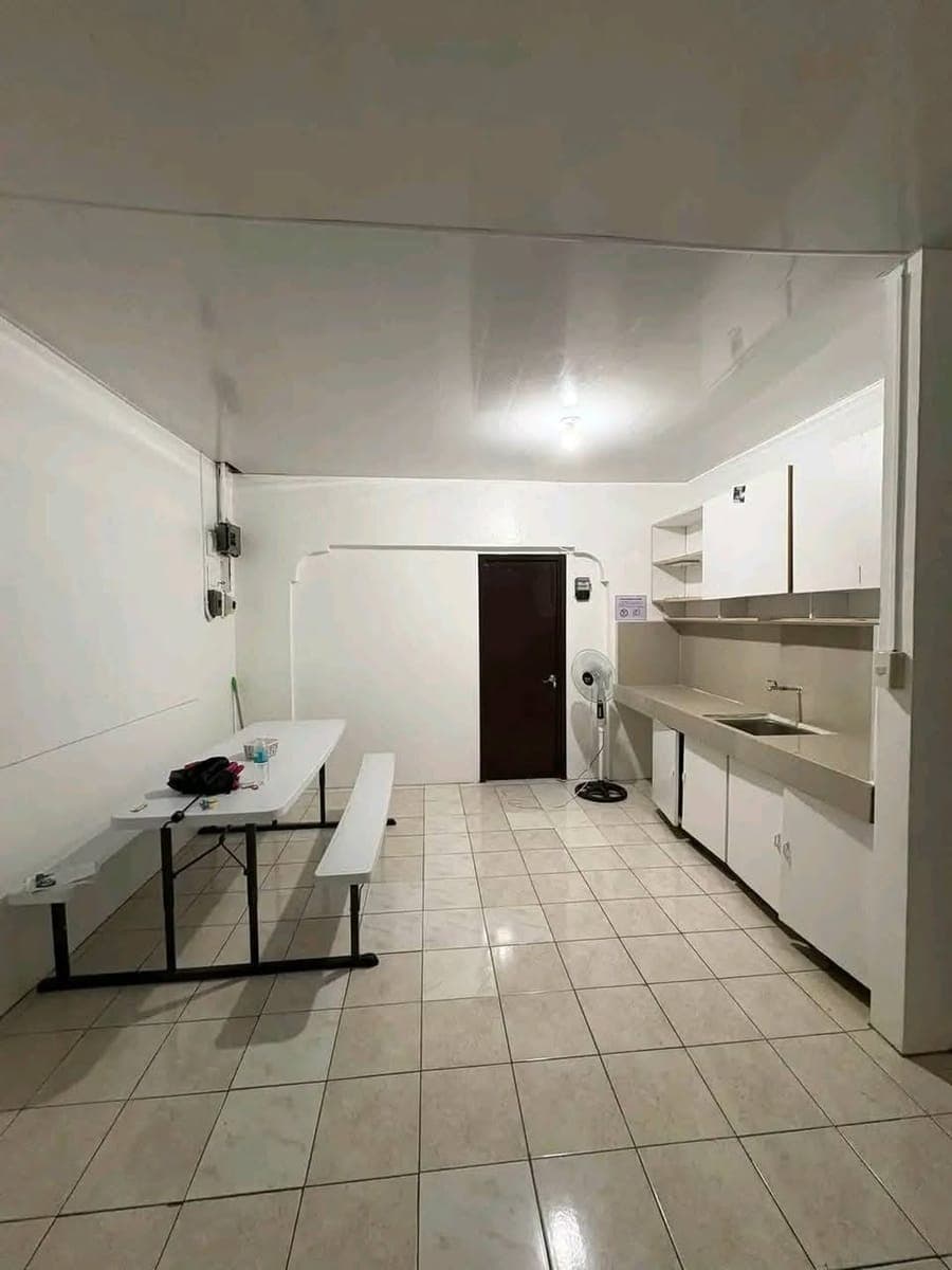 🏡DONA VICENTA BAJADA BRANDNEW APARTMENT FOR RENT ‼️ LADIES ONLY‼️ - photo 4
