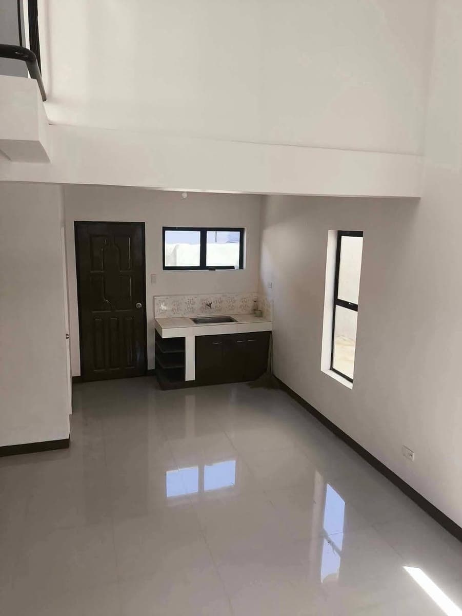 🏡 16K ONLY‼️3BR HOUSE FOR RENT | LAS CASAS DE MARIA INDANGAN‼️ - photo 3