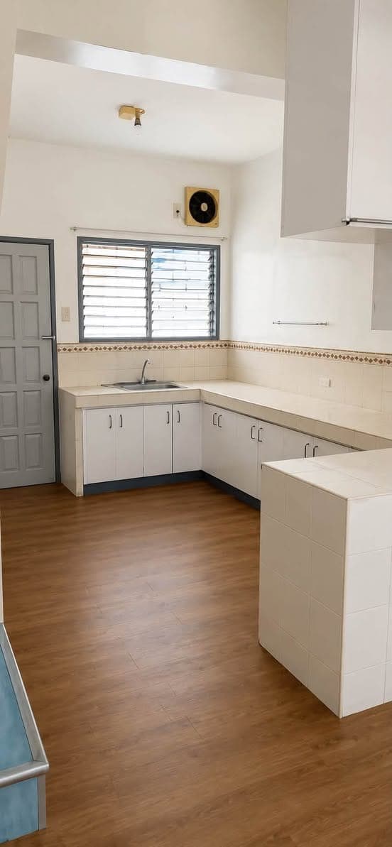 ONLY 1 UNIT AVAILABLE! - photo 2