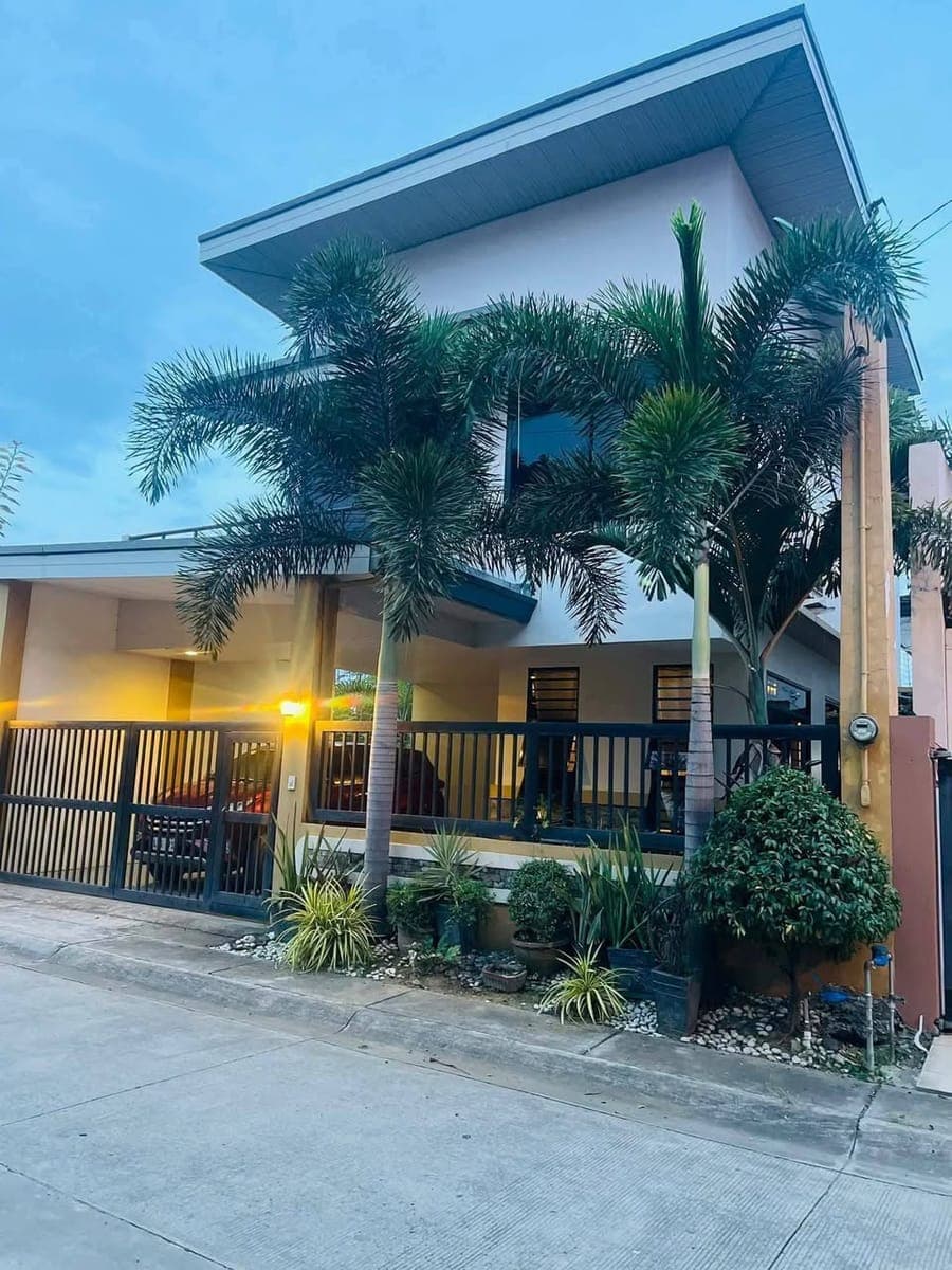 HOUSE FOR RENT - photo 1