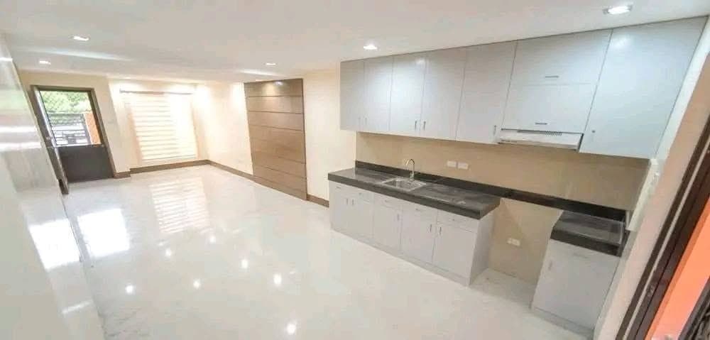 CIUDAD ESPERANZA CABANTIAN APARTMENT FOR RENT‼️ 4BEDROOM TOWNHOUSE UNIT🥰 - photo 3