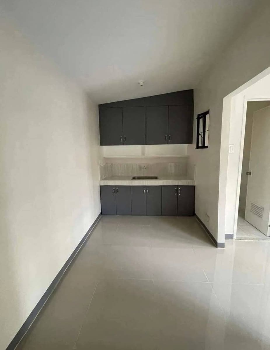 🏡Prestige subdivision cabantian House for Rent ‼️ - photo 2