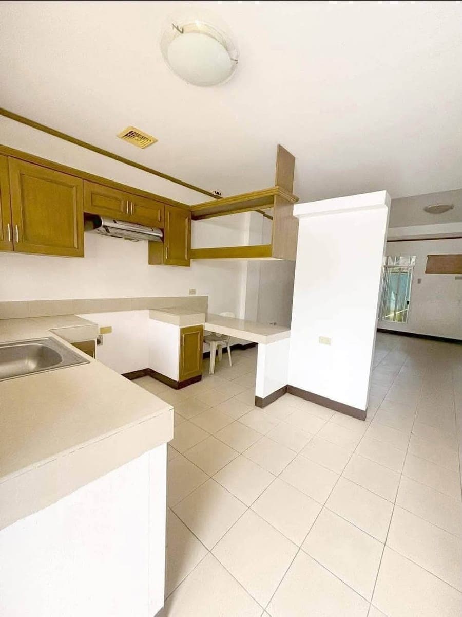 🏡 AVAILABLE SOON – Spacious Studio Apartment for Rent! - photo 4