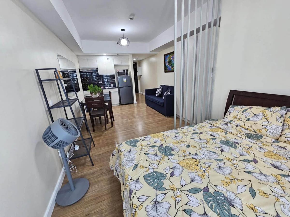 Abreeza Place STUDIO UNIT For rent ‼️ - photo 1