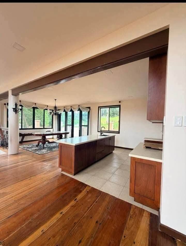 🏡 Looking for your next home in a prestigious community? - photo 5