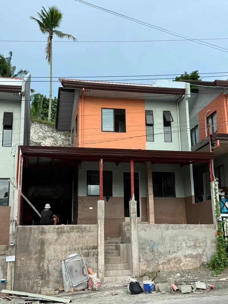 This house is FOR RENT ✅ - photo 1