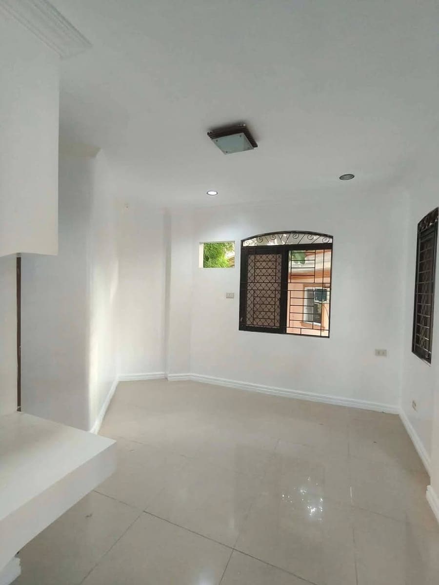 HOUSE FOR RENT‼️🍒newly repaint - photo 5