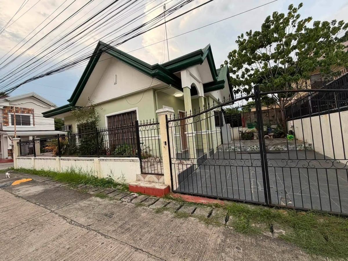 House for Rent - photo 1