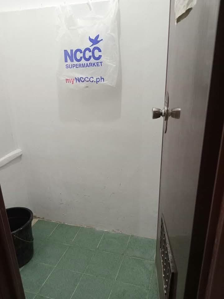 Room For Rent with Aircon - photo 5