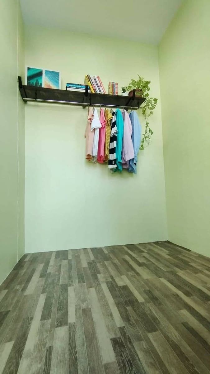 🏠 Room for Rent at Downtown – Sta. Ana Ave / Leon Garcia - photo 1