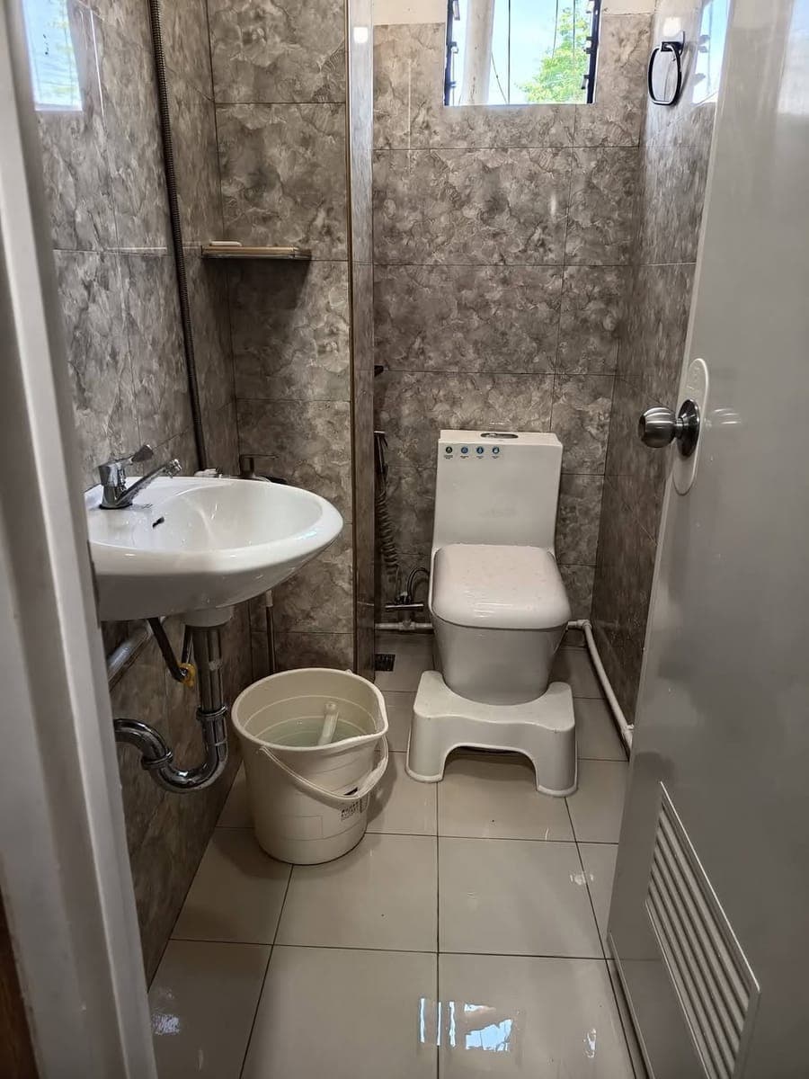 FOR RENT STUDIO TYPE APARTMENT! - photo 1