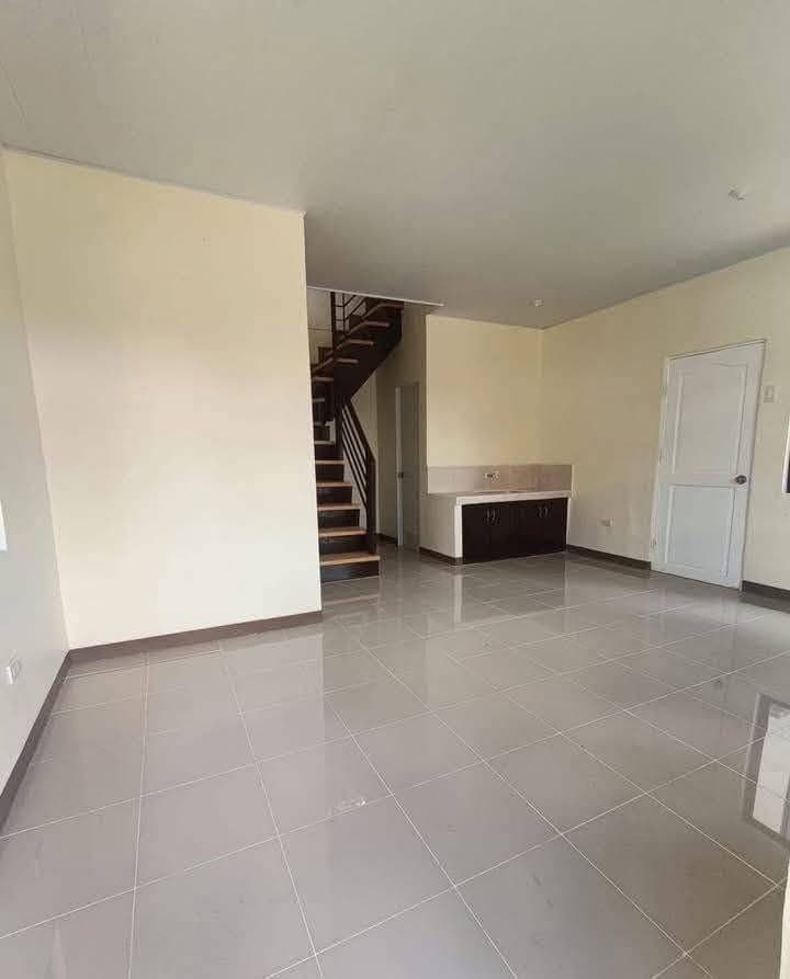 🏡 22K ONLY‼️3BR HOUSE FOR RENT | PRESTIGE SUBDIVISION CABANTIAN❗ - photo 3