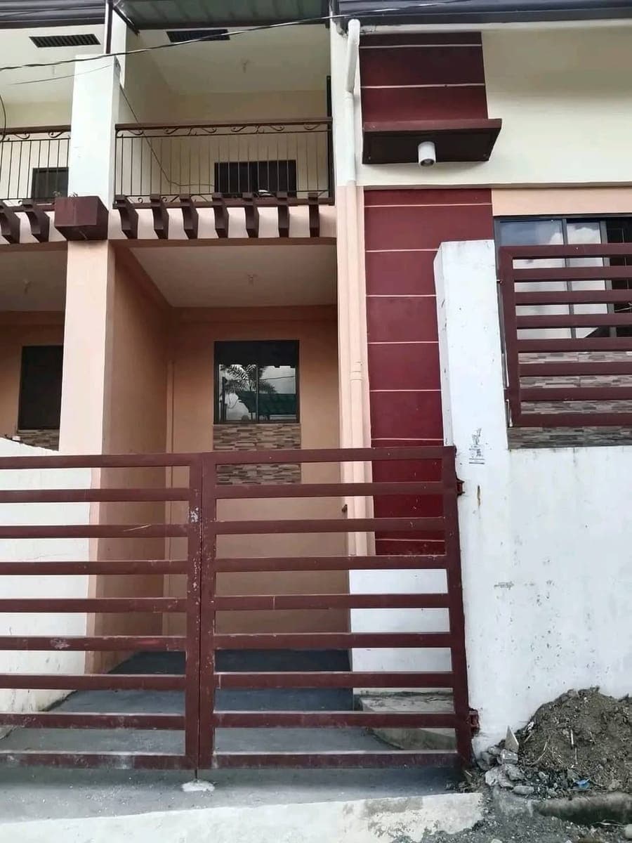 🏡LAS CASAS INDANGAN 2-STOREY HOUSE FOR RENT ‼️3 BEDROOM/ 16k monthly😍 - photo 1