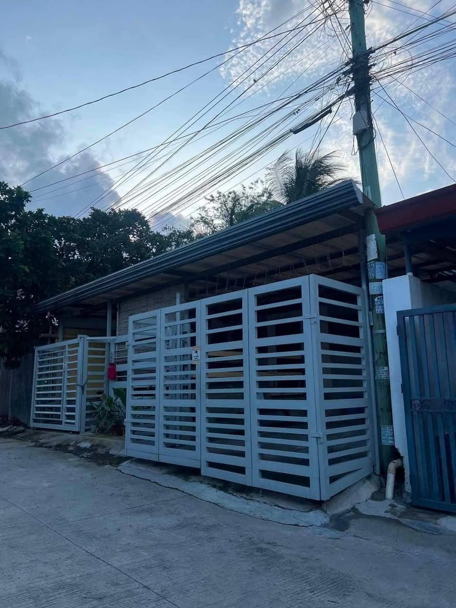 🏡LAVERNA HILLS BUHANGIN HOUSE FOR RENT ‼️ 5 BEDROOM/ 2 PARKING/2 KITCHEN - photo 1