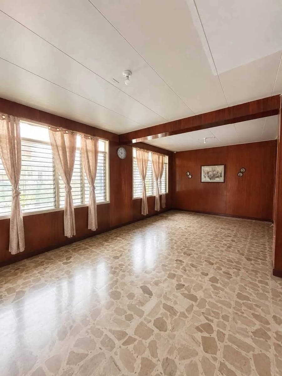 New Listing - photo 4