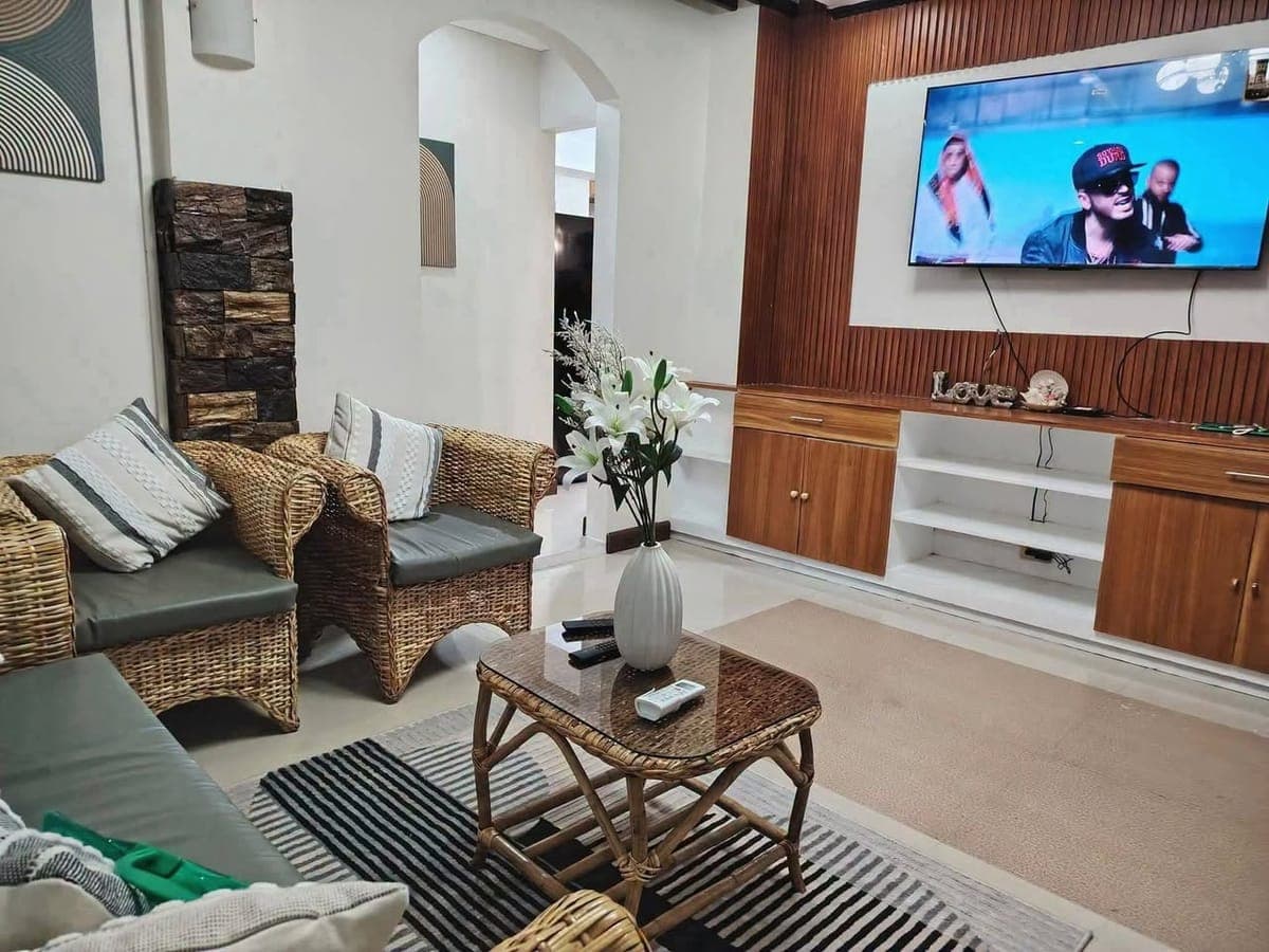 For Rent! - photo 4