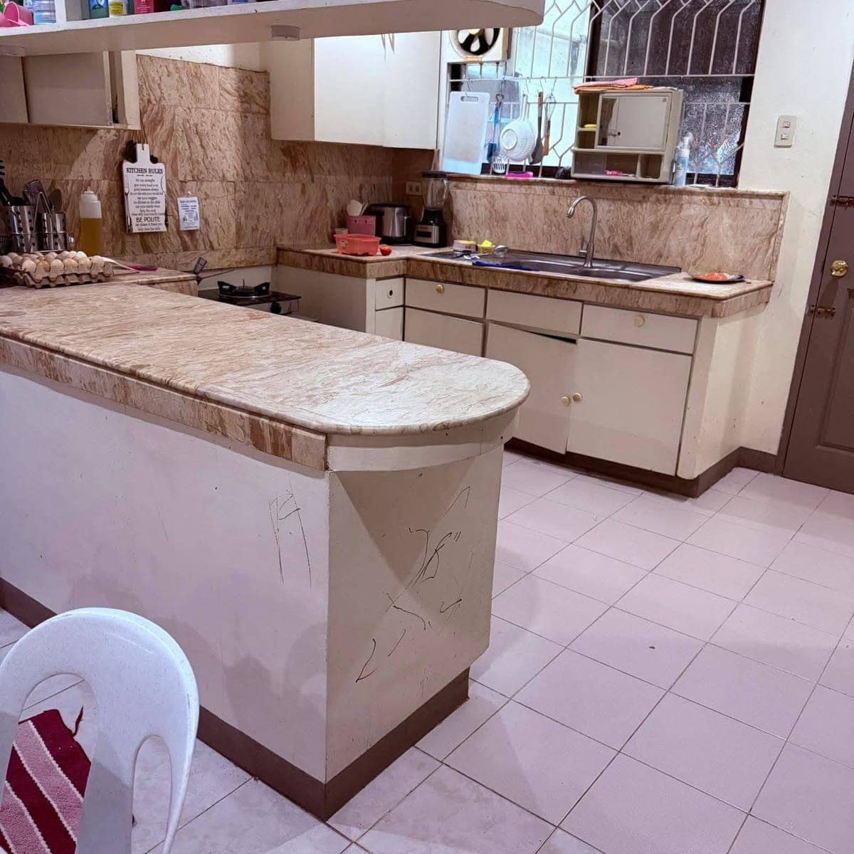 New Burgos Obrero Apartment for ladies - photo 3