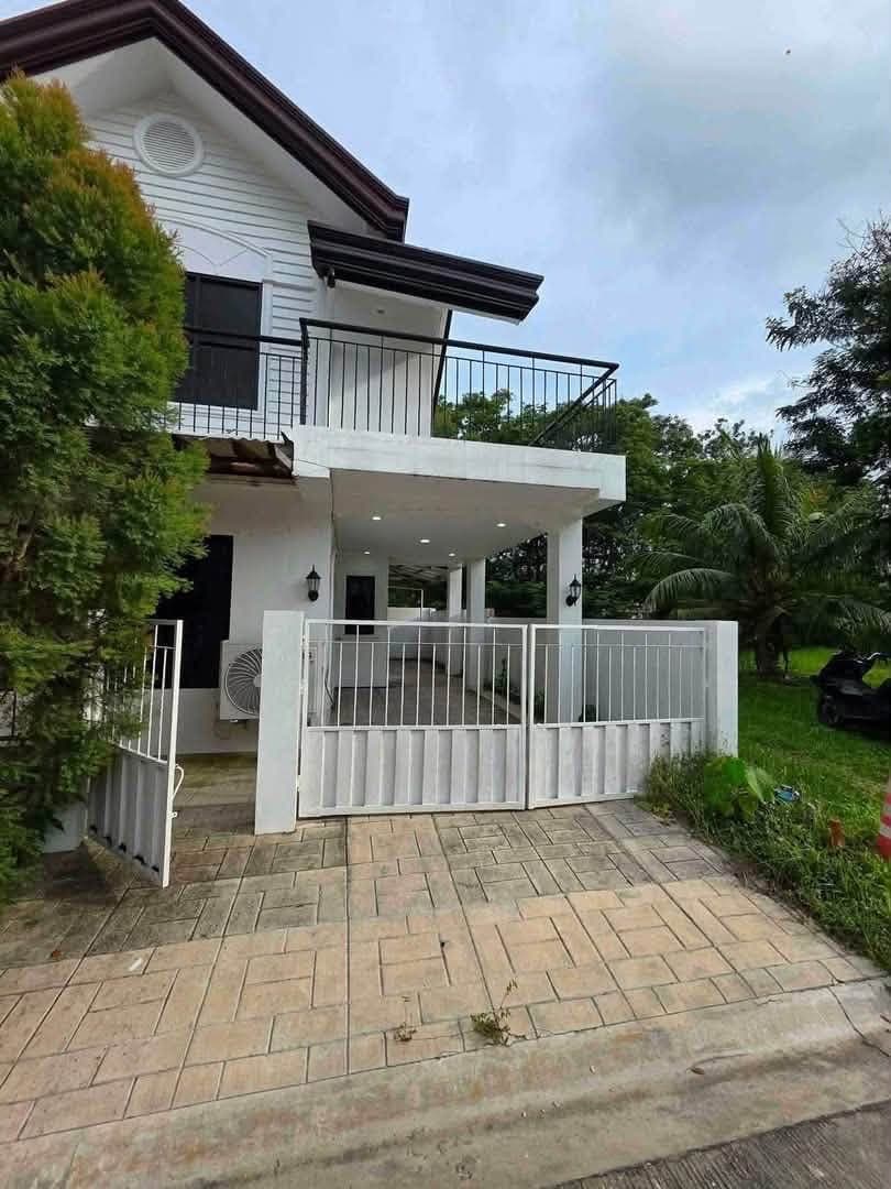 🏡 FOR RENT | Corner House & Lot in Woodridge Park, Maa 🏡 - photo 2