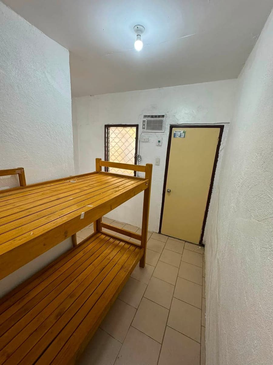 SOLO ROOM FOR RENT: - photo 4