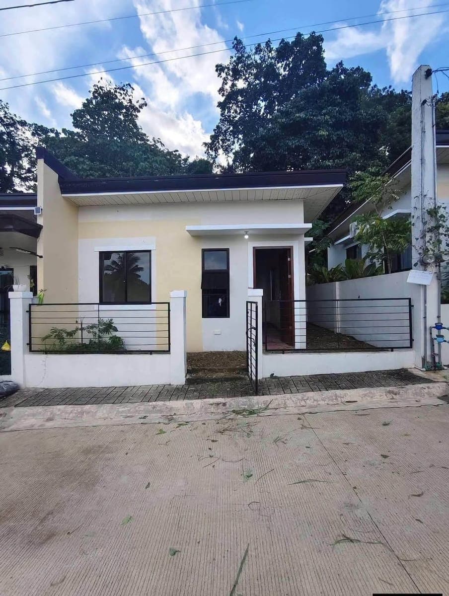 FOR RENT: 2BR HOUSE‼️‼️‼️ - photo 1