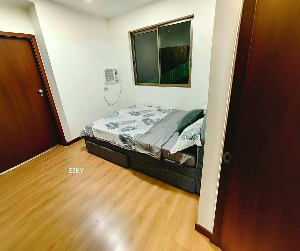 URBAN HIVE PALMS | FULLY FURNISHED CONDO UNIT with BALCONY FOR LEASE !! 📣📣📣 - photo 5
