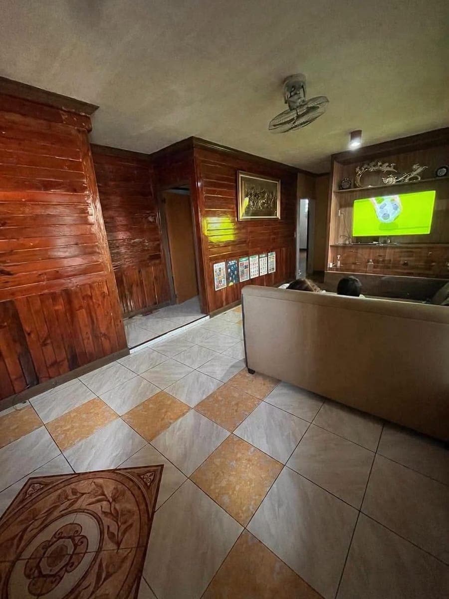 🏠NHA BANGKAL 2-STOREY HOUSE FOR RENT ‼️ 🤩4BEDROOM/FURNISHED HOUSE 🤩FLOOD FREE AREA - photo 1