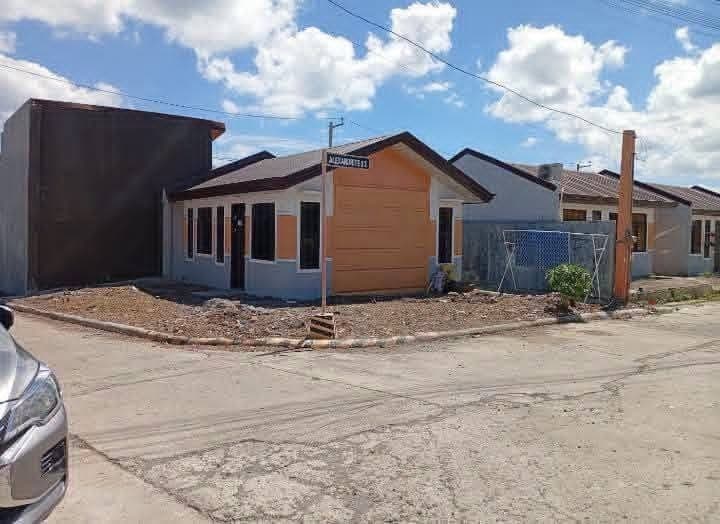 🏡 DECA TALOMO BUNGALOW HOUSE FOR RENT ‼️ 10k monthly - photo 1