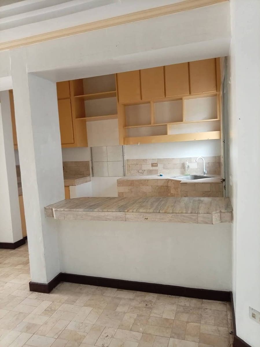 New Listing - photo 3