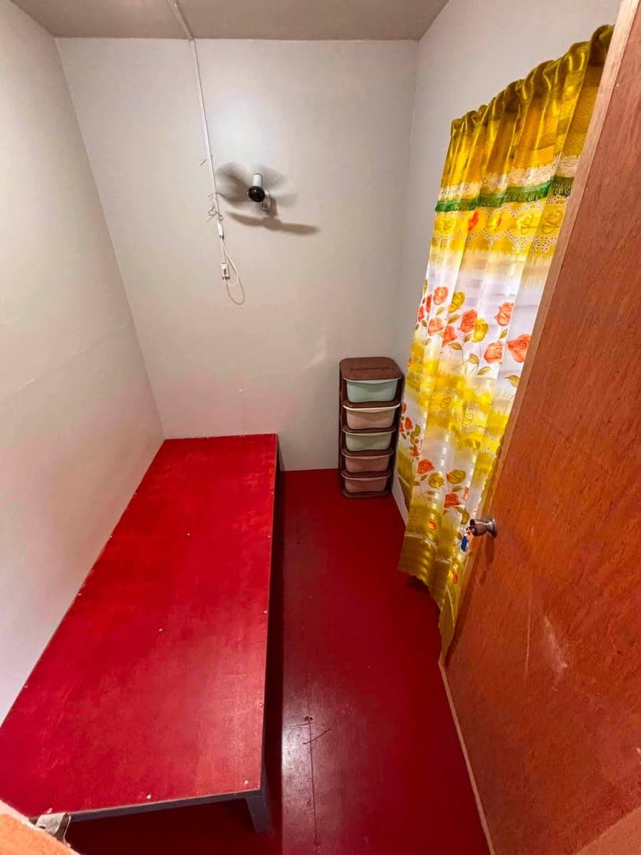 ROOM FOR RENT - photo 1
