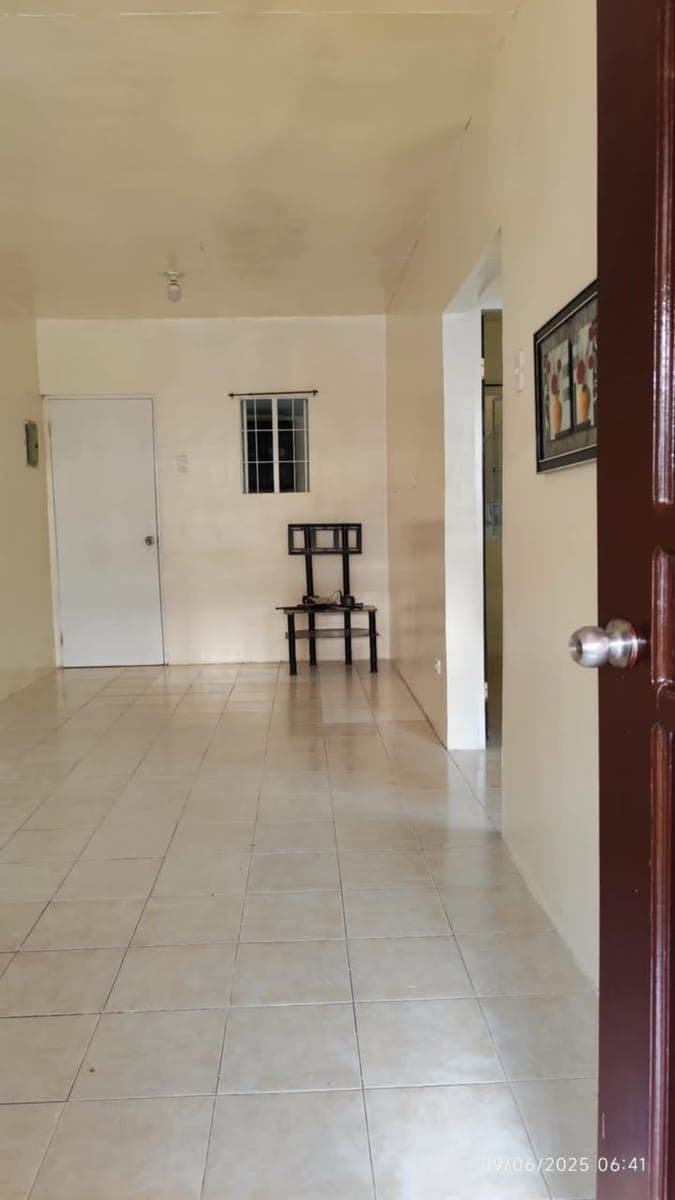 New Listing ‼️ - photo 5