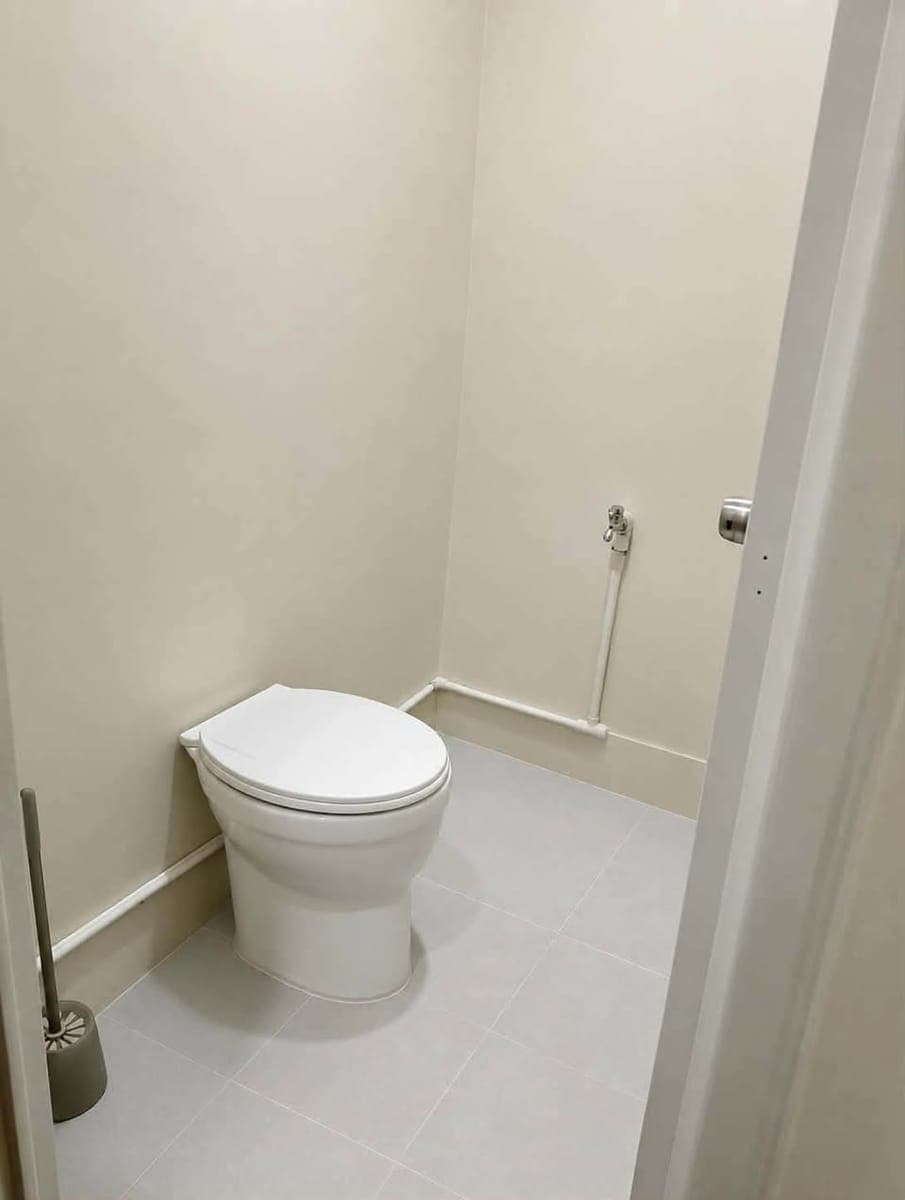 STUDIO TYPE ROOM FOR RENT - photo 4