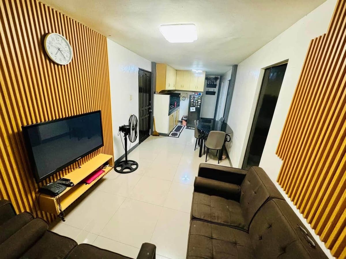 New Listing - photo 1