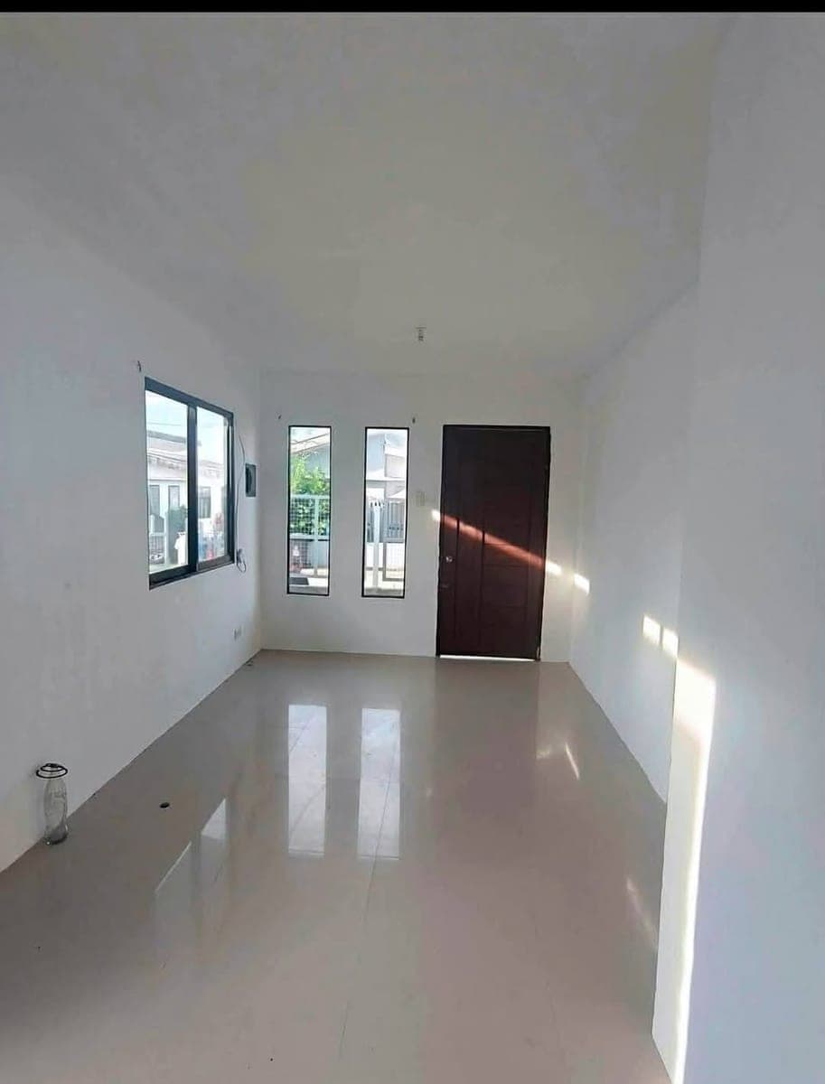 🏡 15K ONLY‼️2BR HOUSE FOR RENT | CAMBRIDGE SUBD. PANACAN‼️ - photo 2