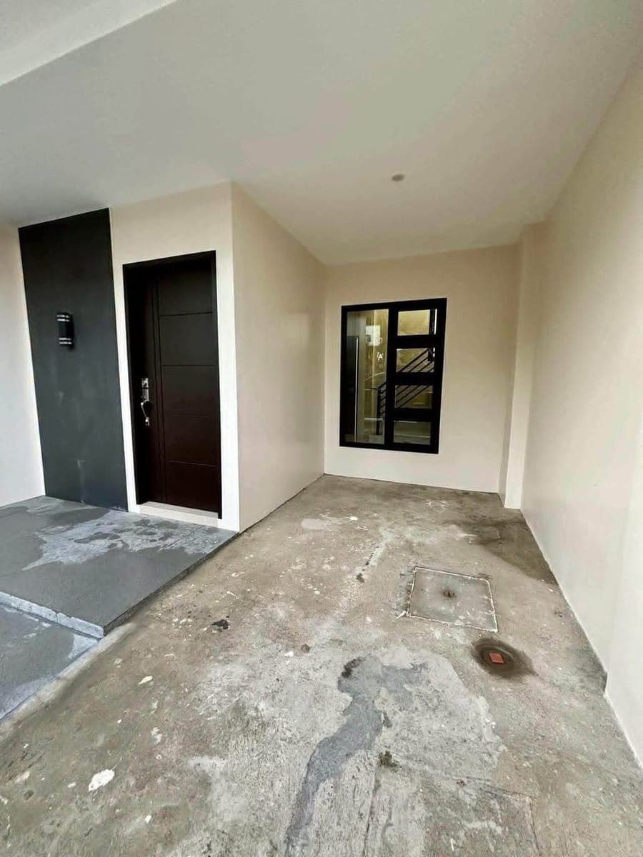 APARTMENT FOR RENT - photo 2