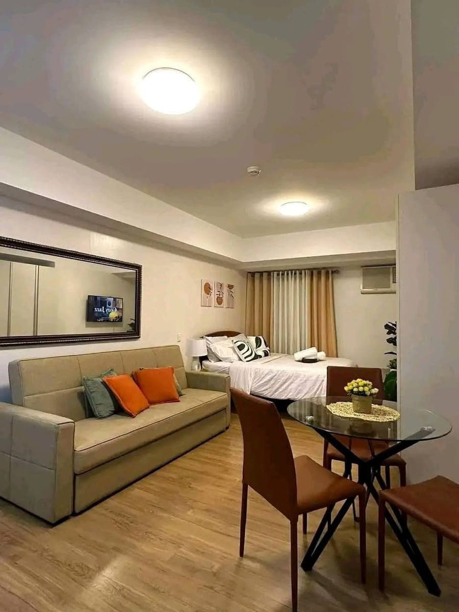 🍁ABREEZA PLACE BAJADA STUDIO CONDO FOR RENT‼️ FULLY- FURNISHED 🤩OPEN FOR SUBLEASE✅ - photo 1