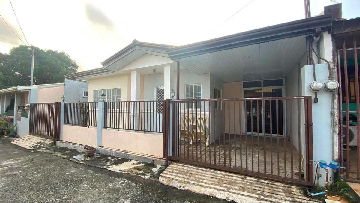 House for Rent - photo 1