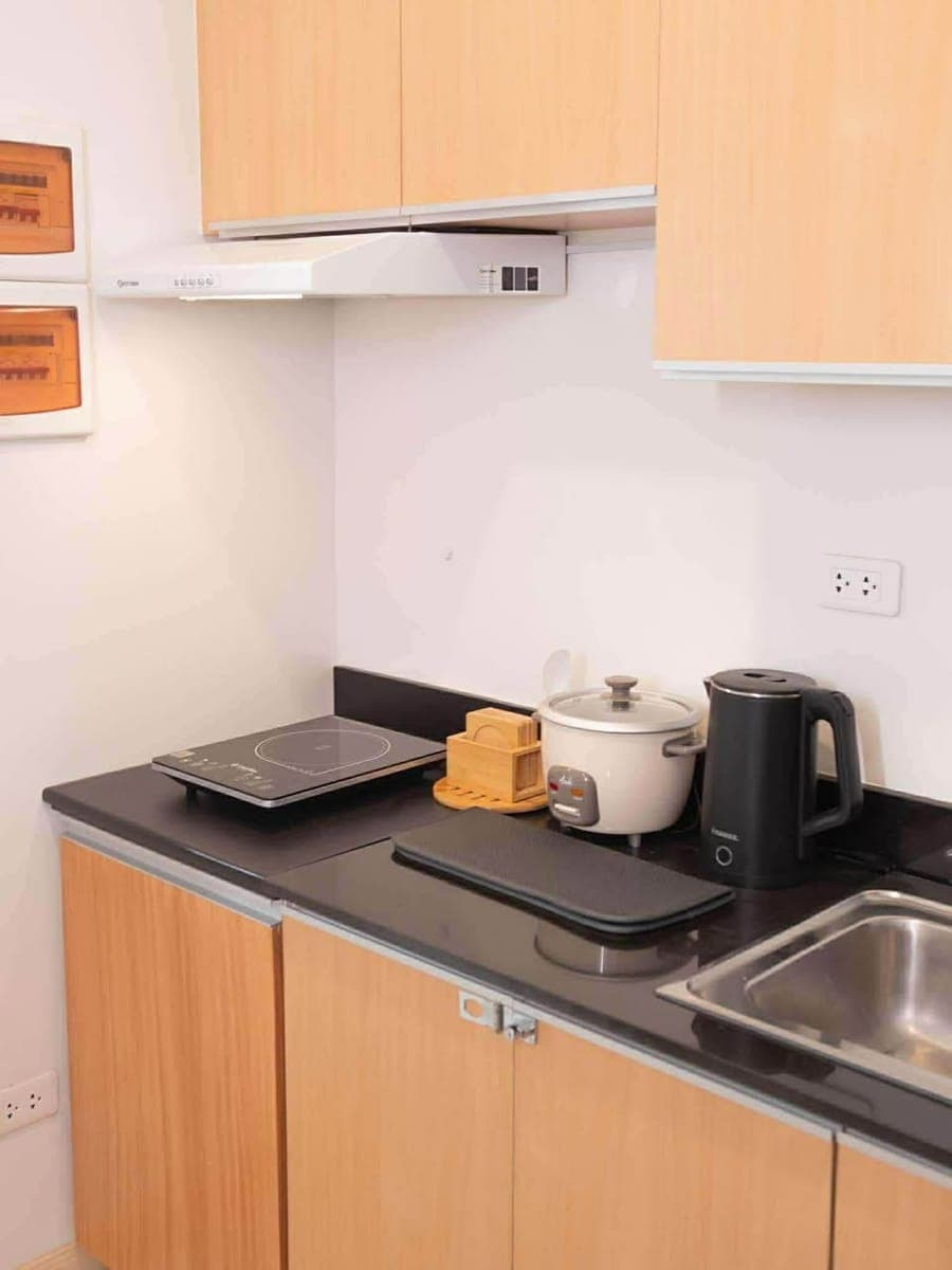 🏷️ AVAILABLE FOR MONTHLY / LONG-TERM RENT - photo 5