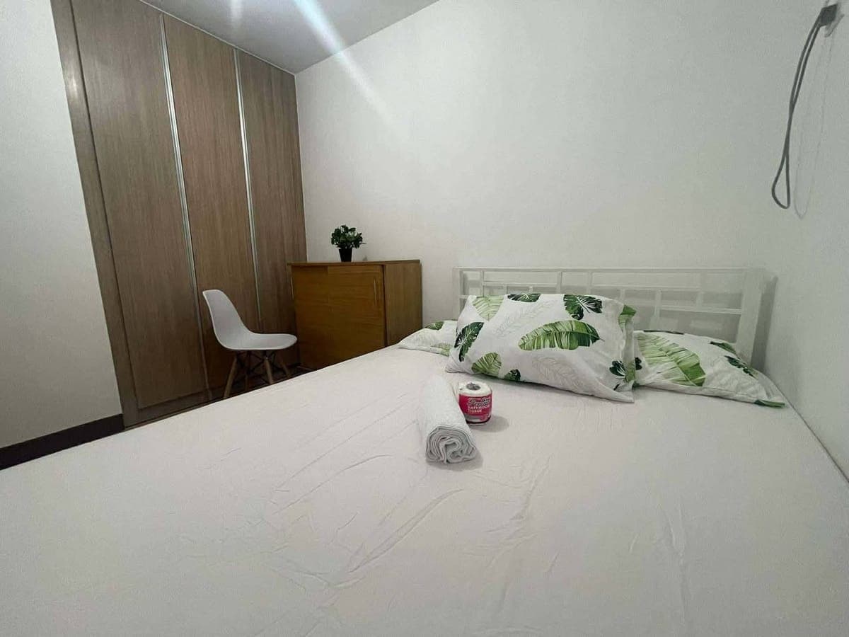 🏢 AREZZO PLACE DAVAO – 1BR Unit Available 18K - photo 1