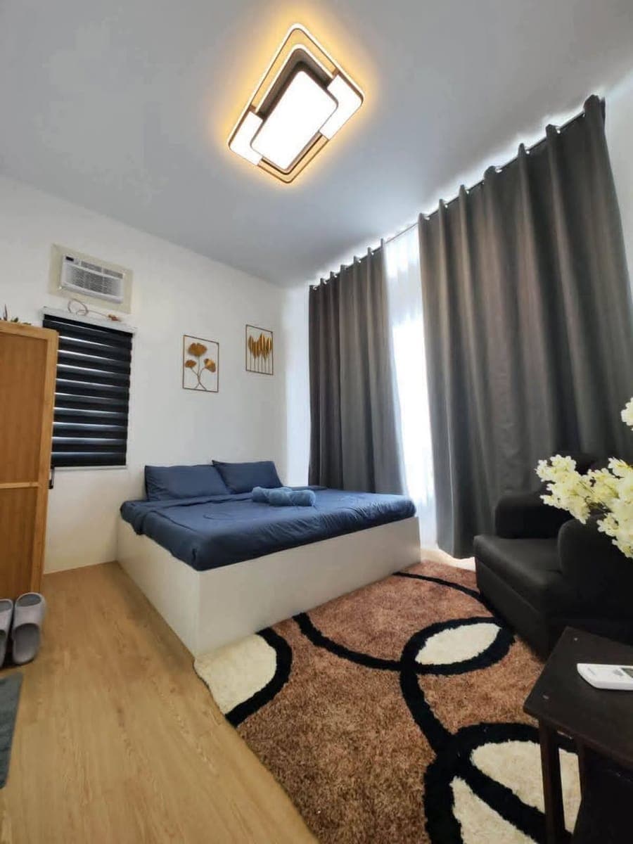 🍁 2 STOREY HOUSE FOR RENT 🍁 - photo 2