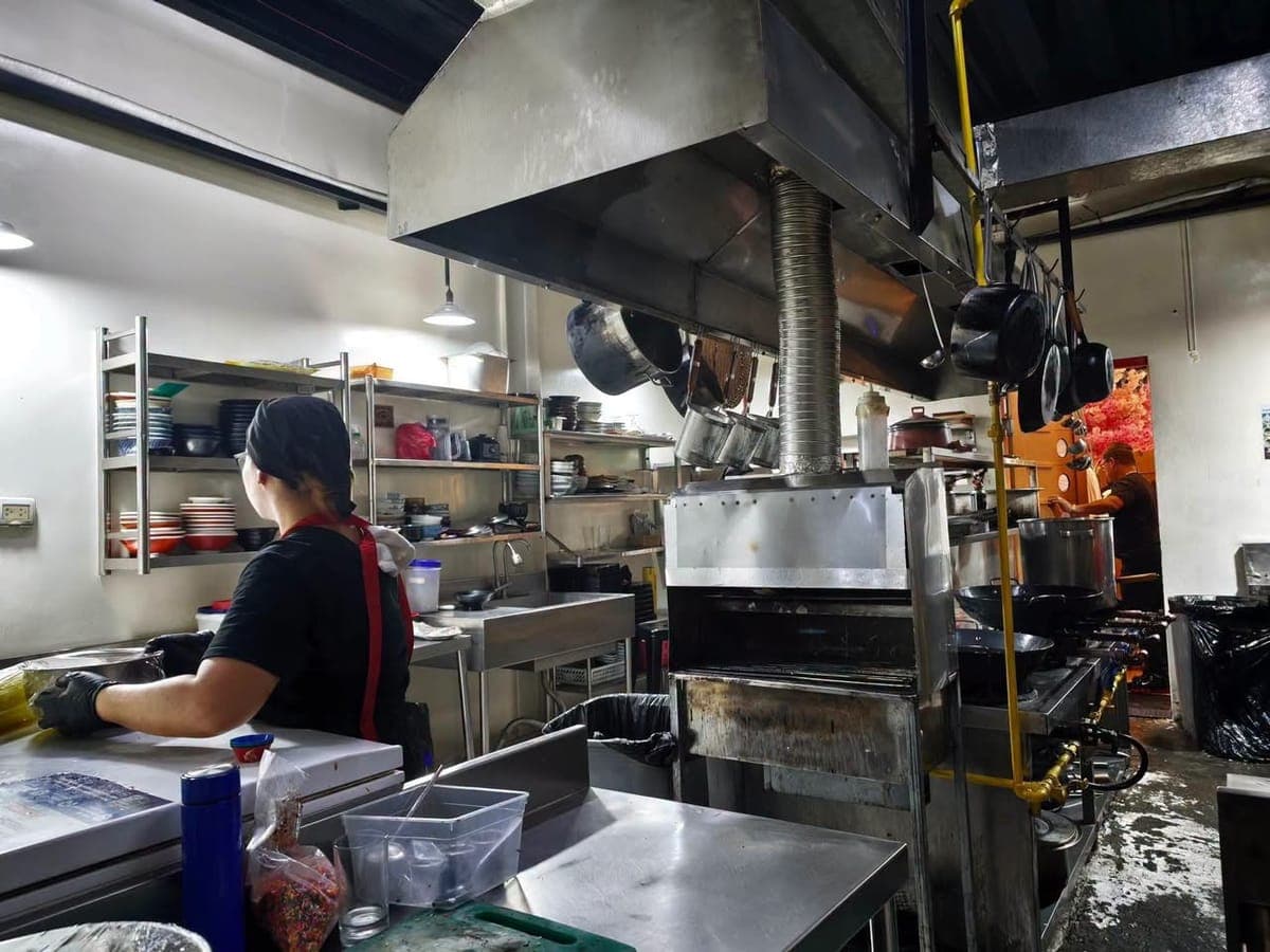 INCOME GENERATING RESTAURANT for ASSUME‼️‼️‼️ - photo 5