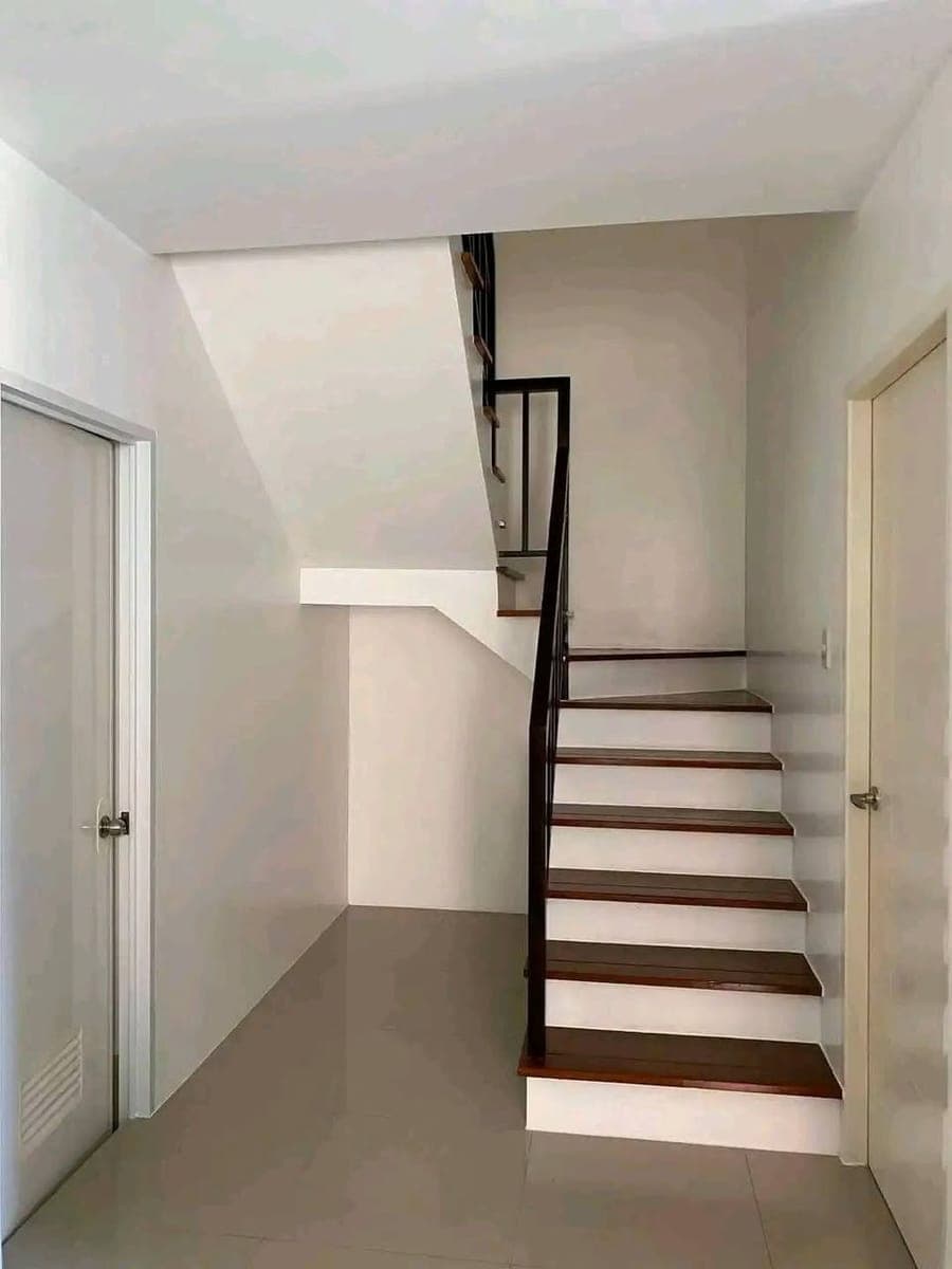 🏡Diamond heights Communal House for Rent‼️ Semi furnished/4BEDROOM House🥰 - photo 3