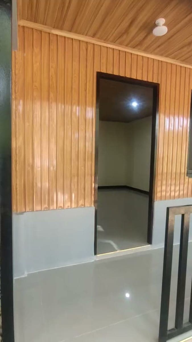1 unit available - photo 1