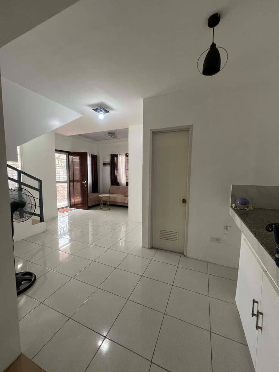 🏡 2-STOREY WHOLE HOUSE FOR RENT ₱25K/MONTH 🔥 - photo 2