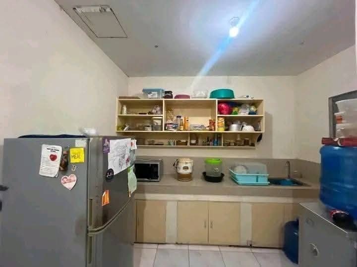 New Listing! - photo 5