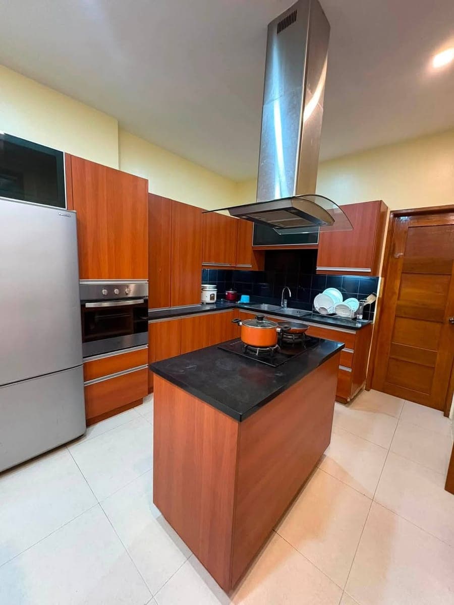 New Listing - photo 3